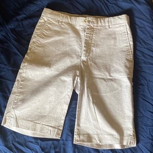 Size 32 Light grey shorts